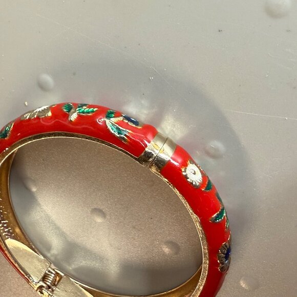 Clamper Style Bracelet Red Color Flower Pattern Accent Multicolor Enamel Painted - Picture 14 of 16
